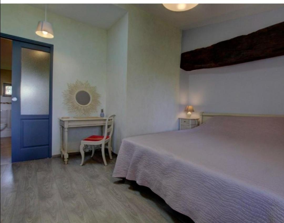 Chambres D'Hotes Les Vignes Montcet Bagian luar foto